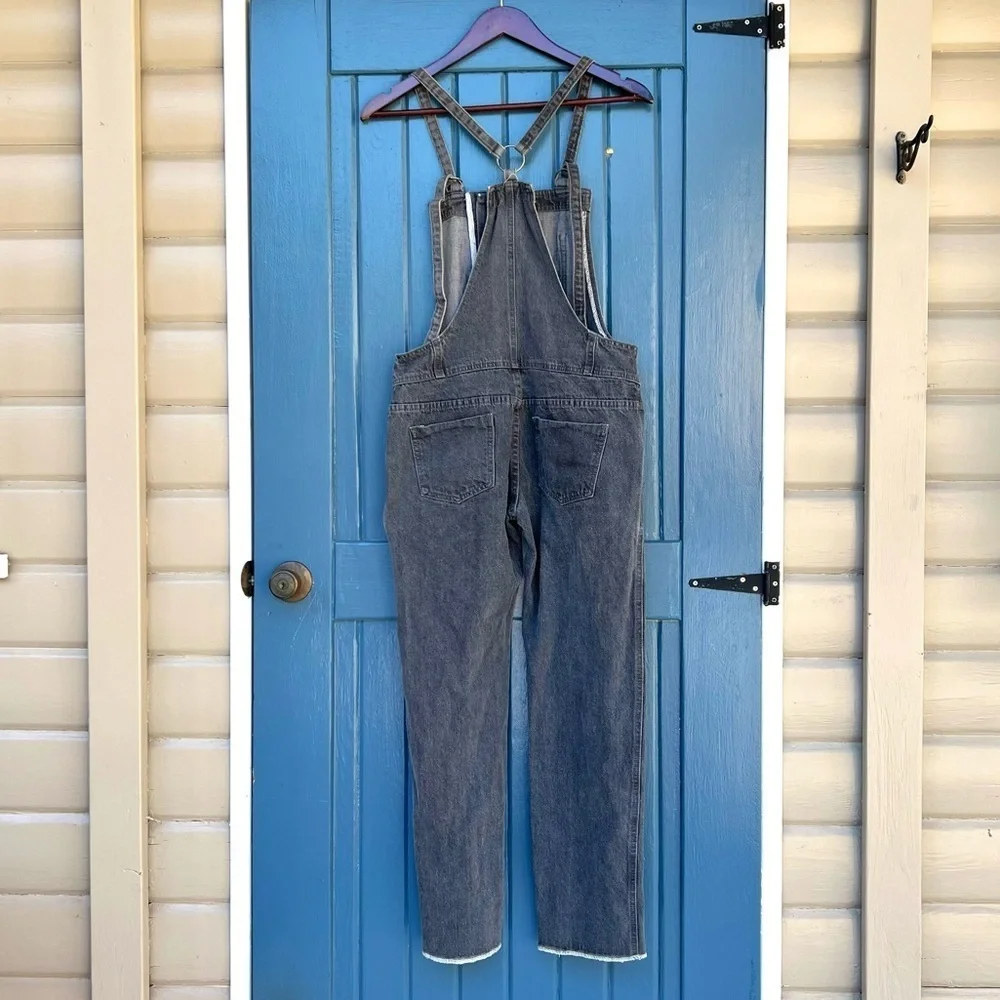 POL Cactus Pint Overalls with front pocket panels hidden buttons Women’s Size M